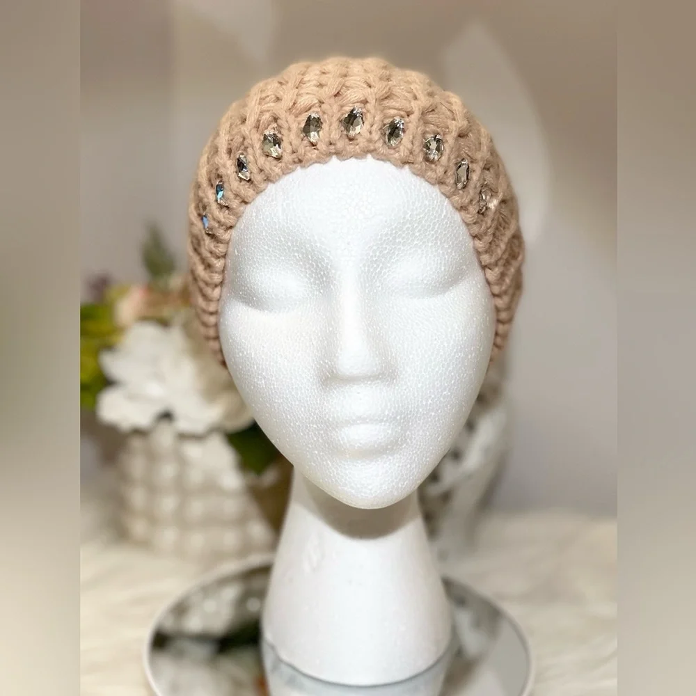 Charlotte Russe Crocheted Beanie with Rhinestones EUC